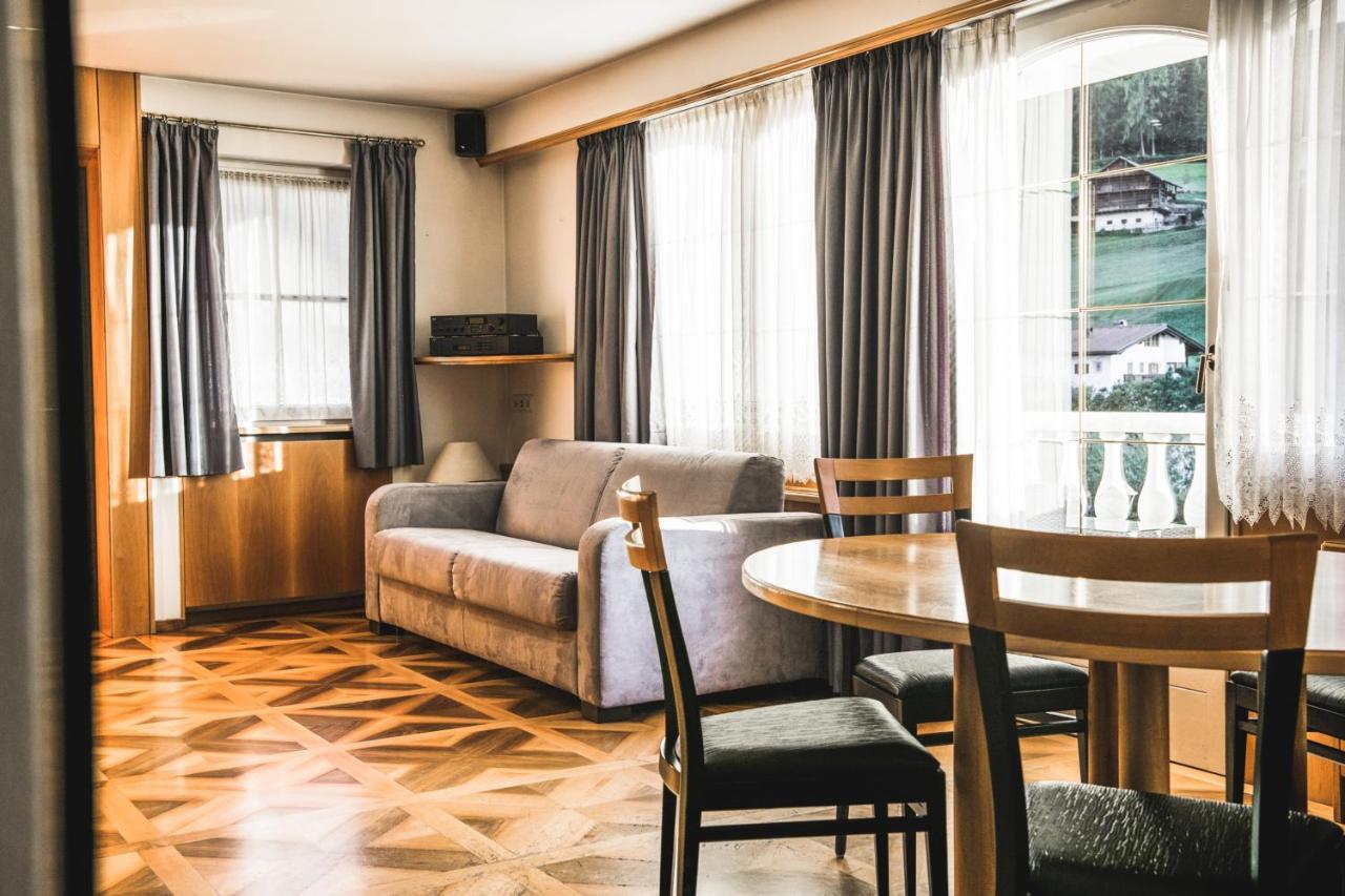 Apartments Villa Venezia Luxury Ортізеї Екстер'єр фото