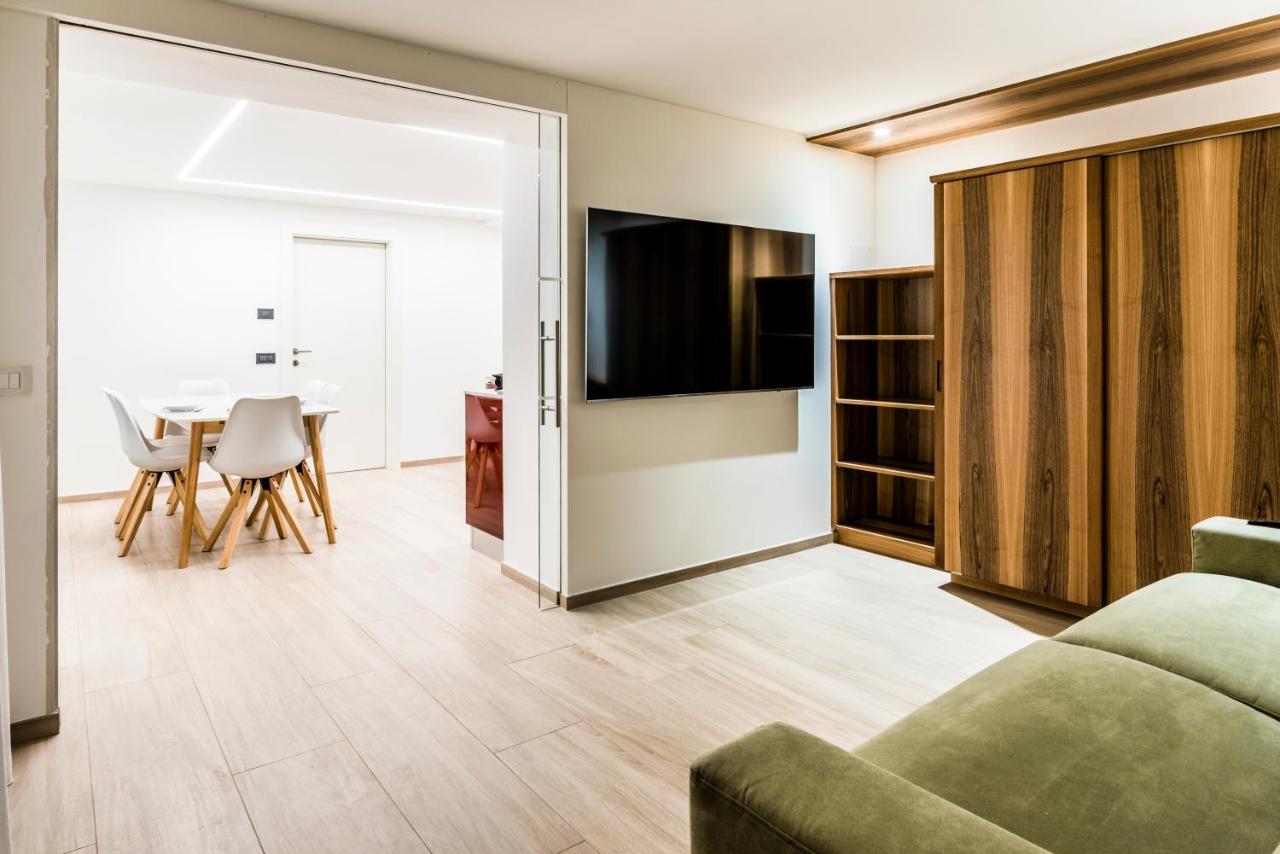 Apartments Villa Venezia Luxury Ортізеї Екстер'єр фото