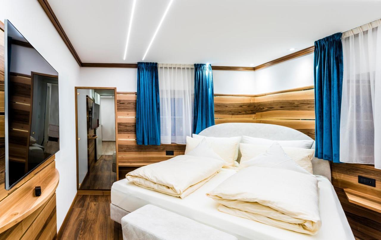 Apartments Villa Venezia Luxury Ортізеї Екстер'єр фото